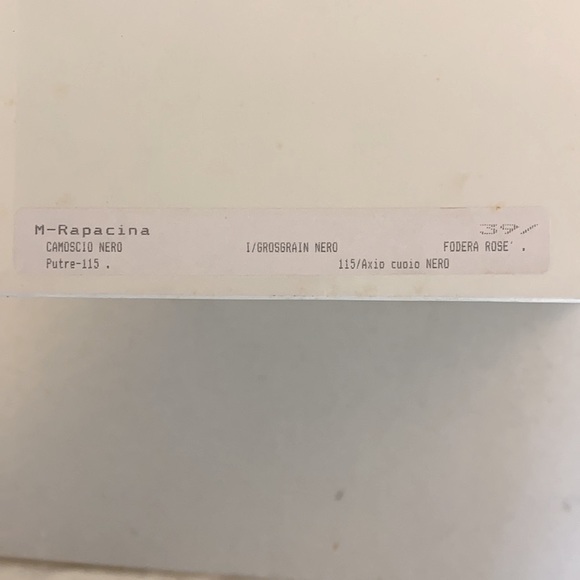 - Manolo Blahnik Black Suede Button Boot Heels 39.5 - Picture 13 of 14